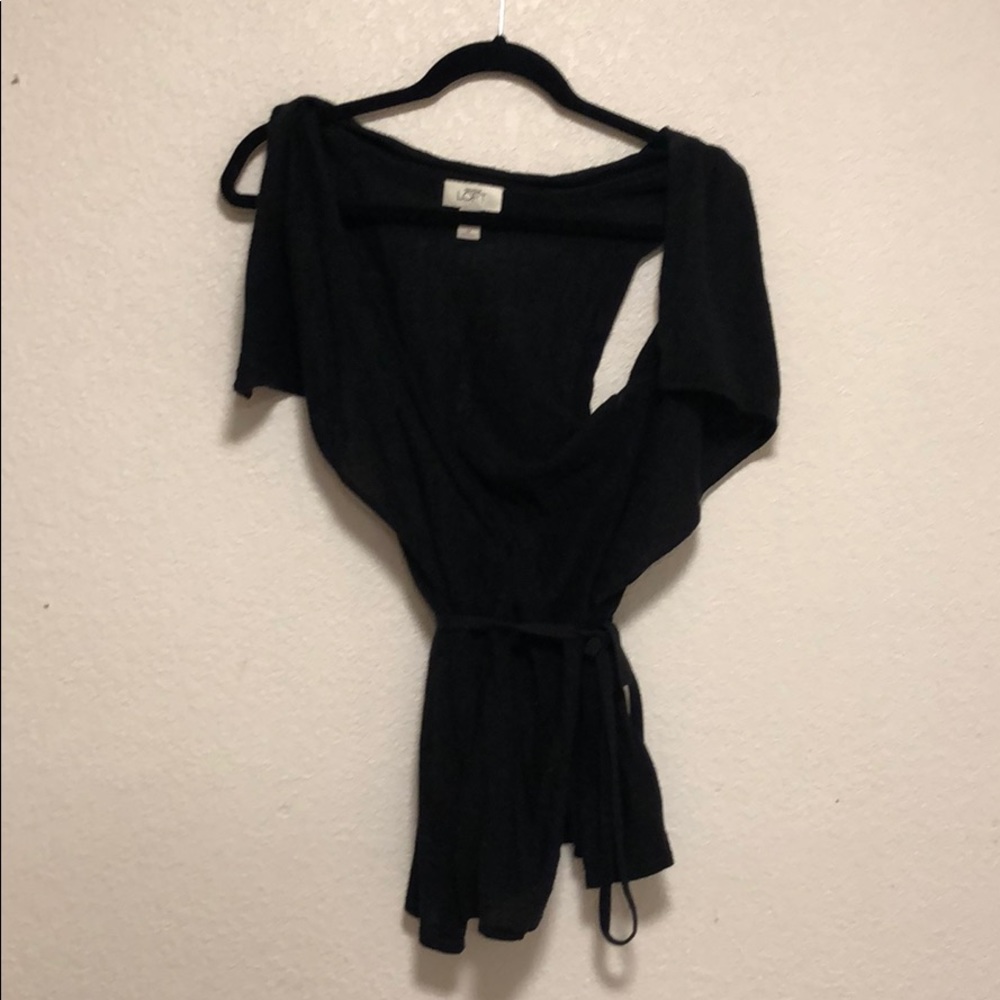 Black cardigan sleeveless
